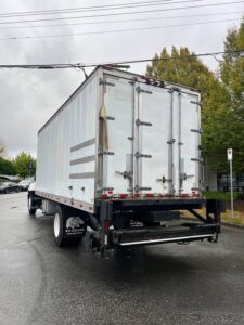 2010 Hino 338, Reefer, S50486